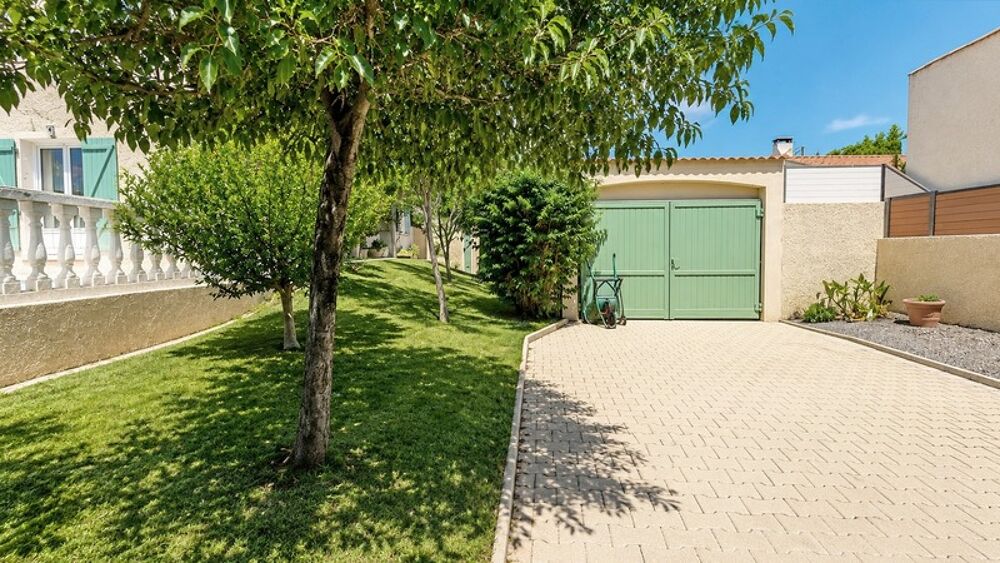 à vendre  Maison Eyguières (13430)