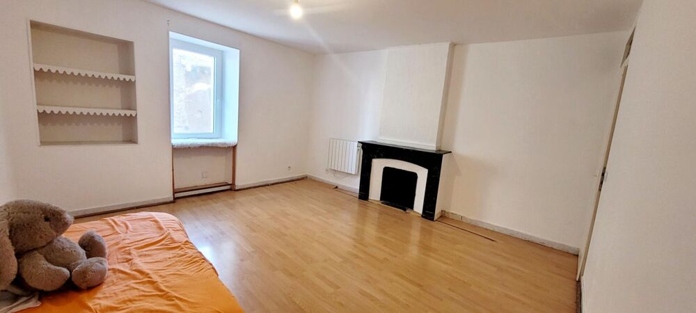 MAISON 143 m² - 3 CHAMBRES - DPE C - 85 000 - THÉZAN-DES-CORBIÈRES