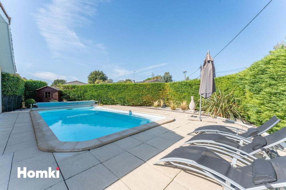 Maison/Villa T4 de 115 m² à Saint-Quentin-de-Baron 33750