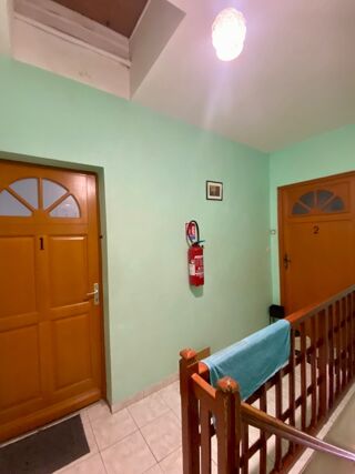  Immeuble � vendre 4 pi�ces 225 m�