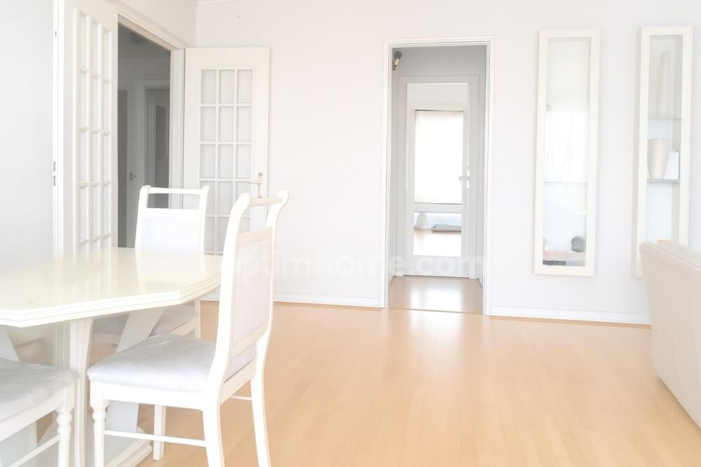 MONTMORENCY (95) A vendre Appartement de 99 m² dans résidence sécurisée avec piscine, tennis et espaces verts