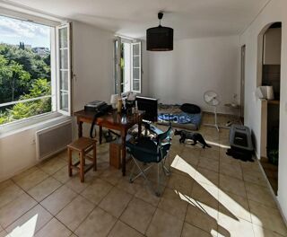  Immeuble � vendre 7 pi�ces 168 m� La seyne sur mer