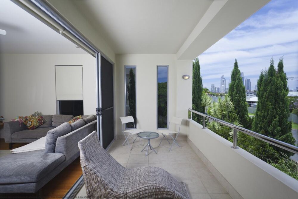 LANCEMENT BIEN SAISIR 3PIECES AVEC TERRASSE EN ETAGE VUE SUR LE LAC D'ENGHIEN ET DU CASINO