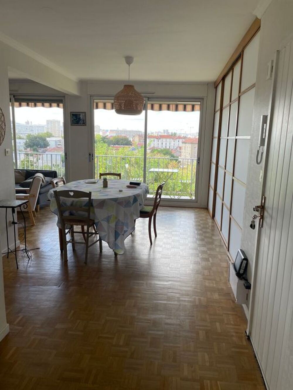 Location Appartement Chambre de 12m2 à louer sur Villeurbanne Villeurbanne