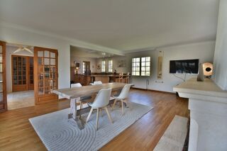  Maison � vendre 9 pi�ces 290 m�