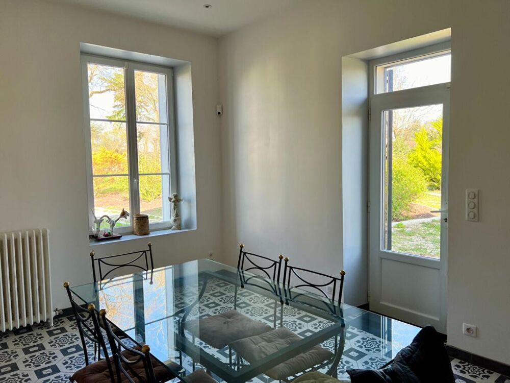 à vendre  Propriété/château Vendôme (41100)
