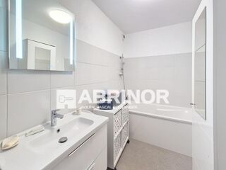  Appartement  vendre 4 pices 105 m