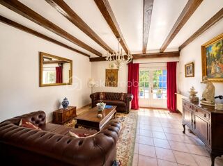  Maison à vendre 10 pièces 330 m²