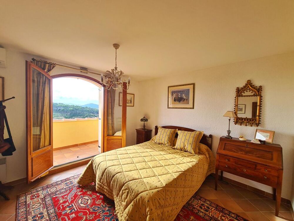 � vendre  Villa Ollioules (83190)