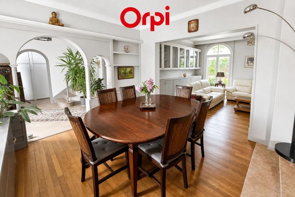 Maison de 147 m² avec jardin à Créteil
