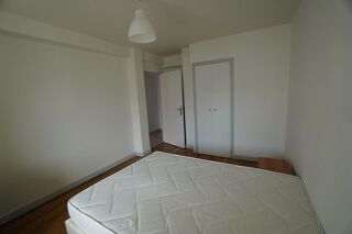  Appartement à louer 4 pièces 63 m²