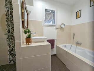  Maison � vendre 6 pi�ces 200 m�