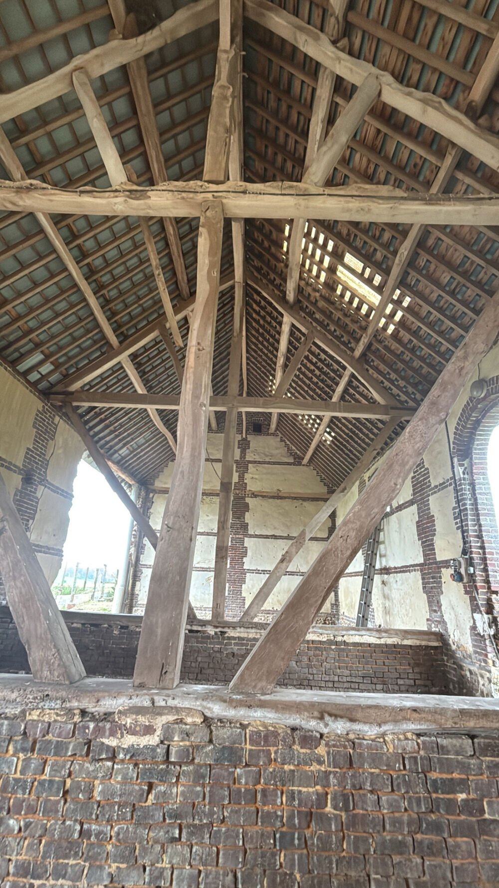 Grange de caractère à réhabiliter  Bois-lÉvêque