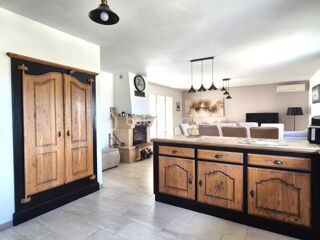  Maison  vendre 9 pices 190 m