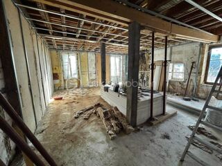  Immeuble à vendre 4 pièces 192 m²