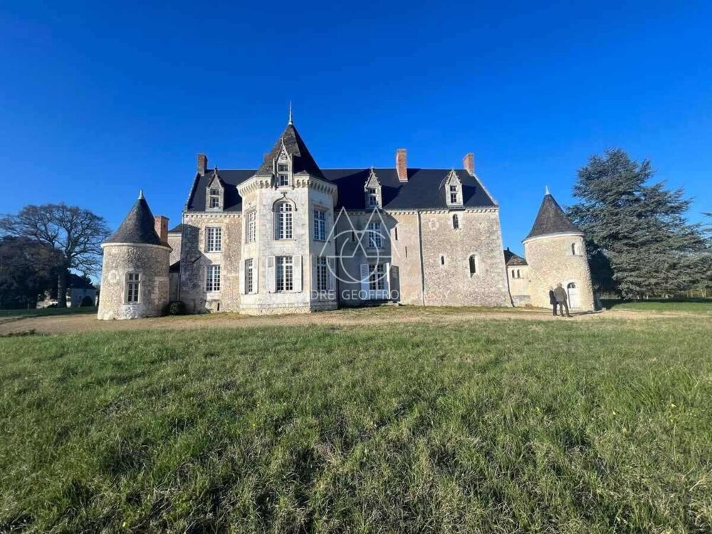 Rare, château du XV -ème- Un Havre de paix