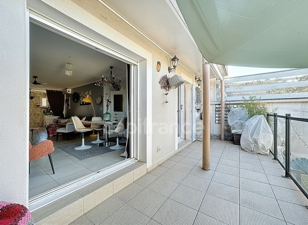 Maison avec garage et jardin - Beauvoisin