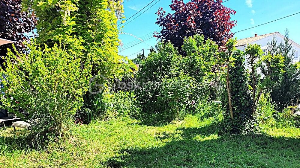 Maison aux portes d'Angoulême, toutes commodités à proximité