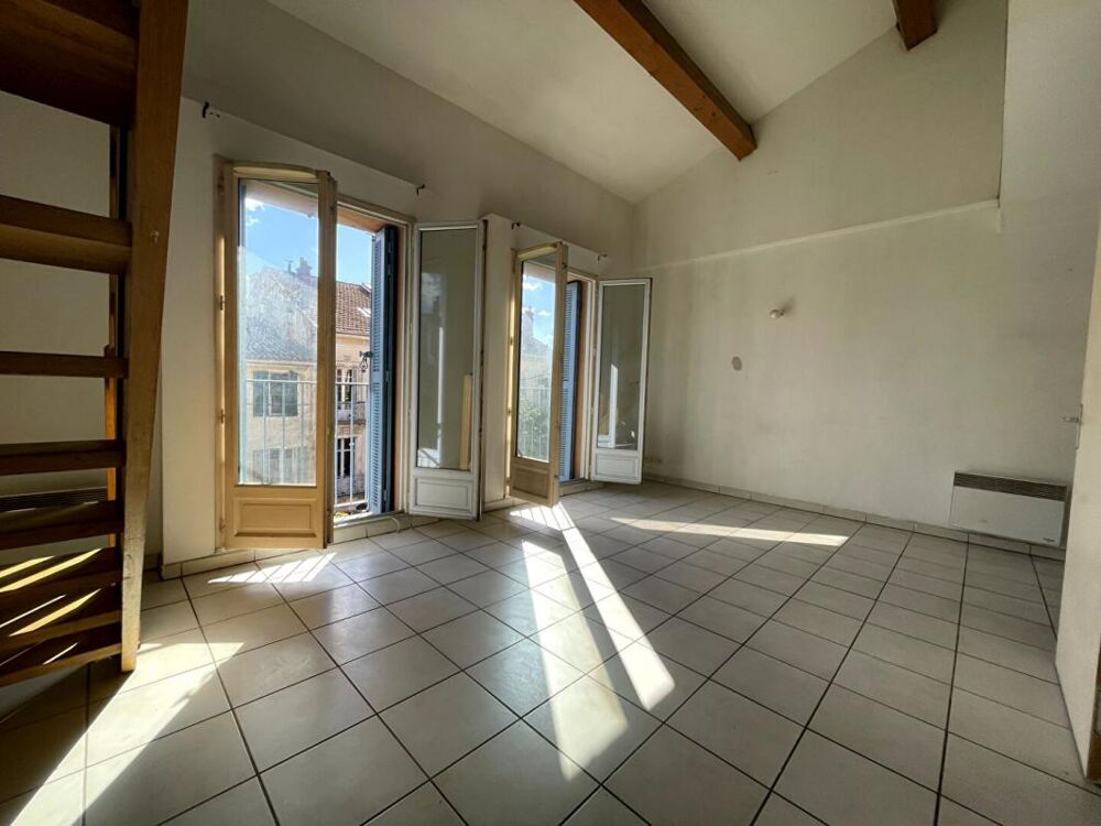 Vente Appartement T2 très bien situé au 3 ème et dernier étage d'une résidence récente Draguignan