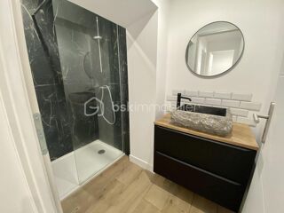  Immeuble à vendre 6 pièces 118 m²