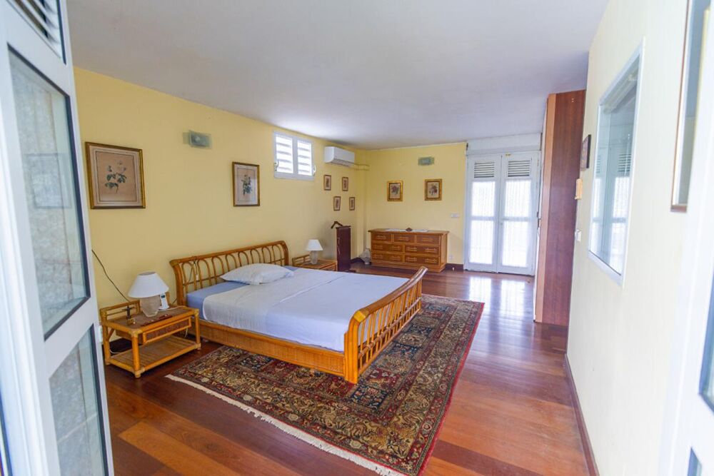 à vendre  Maison Petit-Bourg (97170)