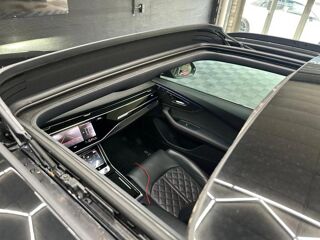 Q8 3.0 60-TFSI E V6 HYBRID QUATTRO S-line - PACK CARBON CAMERA 2024 occasion 73000 Chambery