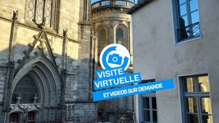  Immeuble à vendre 13 pièces 330 m²