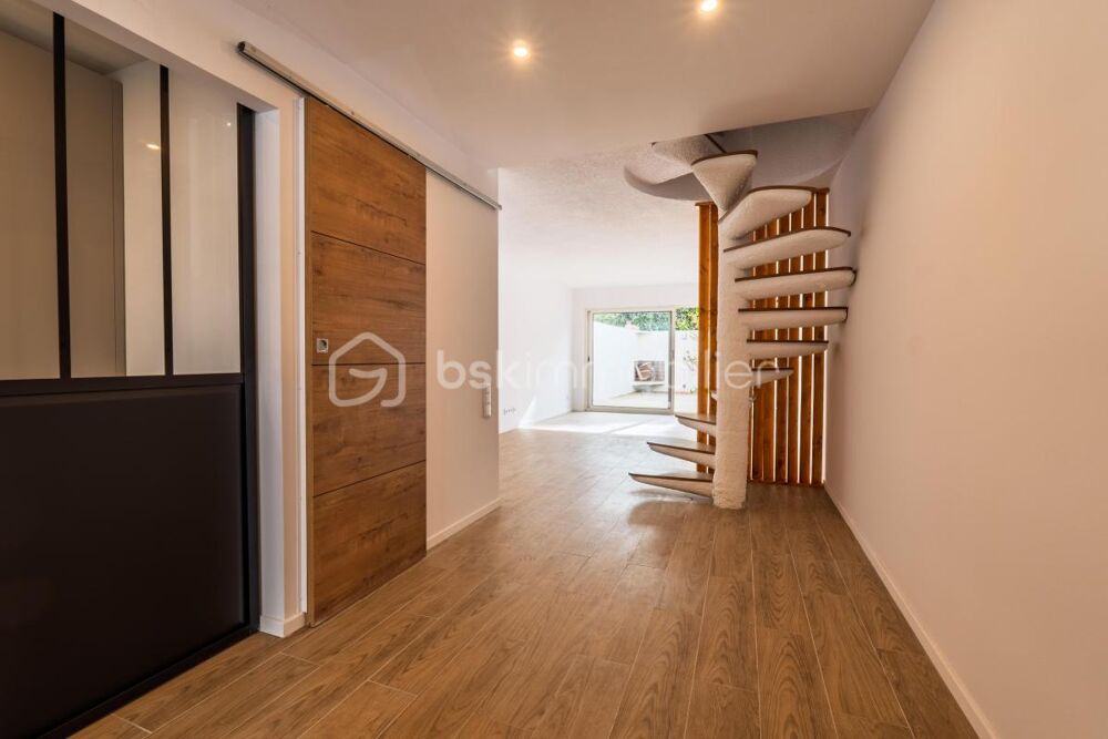 Balaruc Les Bains Maison rénovée coeur de ville