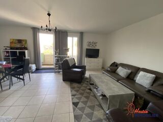  Appartement à louer 3 pièces 73 m²