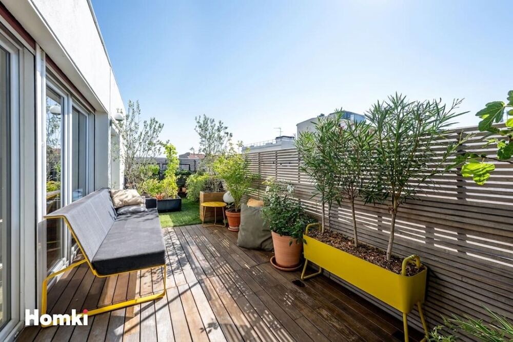 Vente Appartement Coup de cœur – Dernier étage, 3 pièces de 80 m2 avec terrasse et vue dégagée Courbevoie