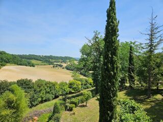  Propriété/château à vendre 8 pièces 260 m²