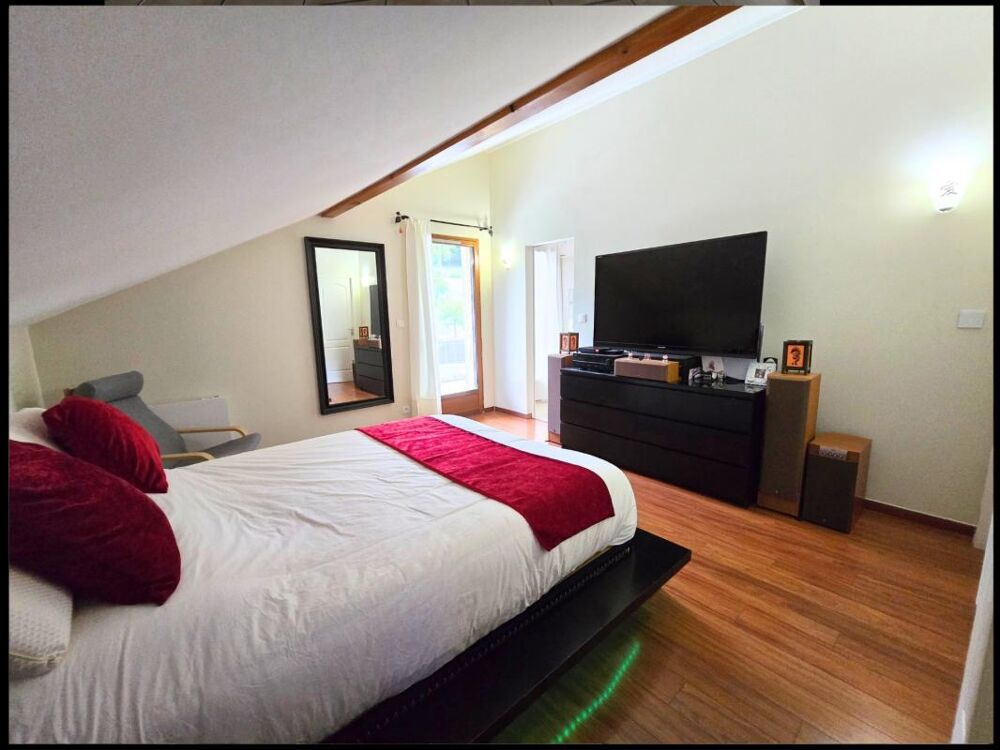 à vendre  Maison Chevrier (74520)