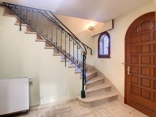  Maison � louer 8 pi�ces 227 m�