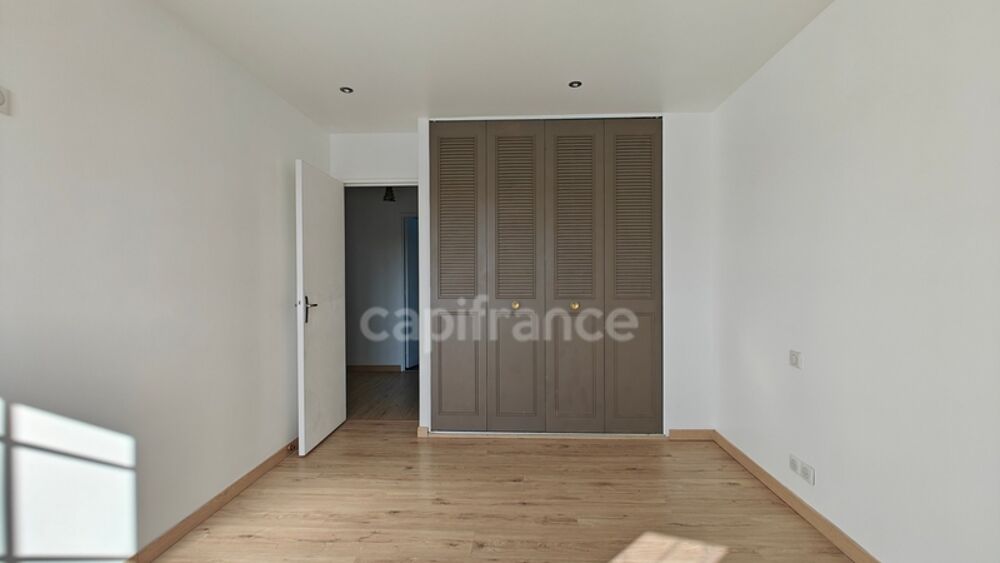 Maison familiale 6 pièces  Vue exceptionnelle sur le lac  Résidence Port Sud