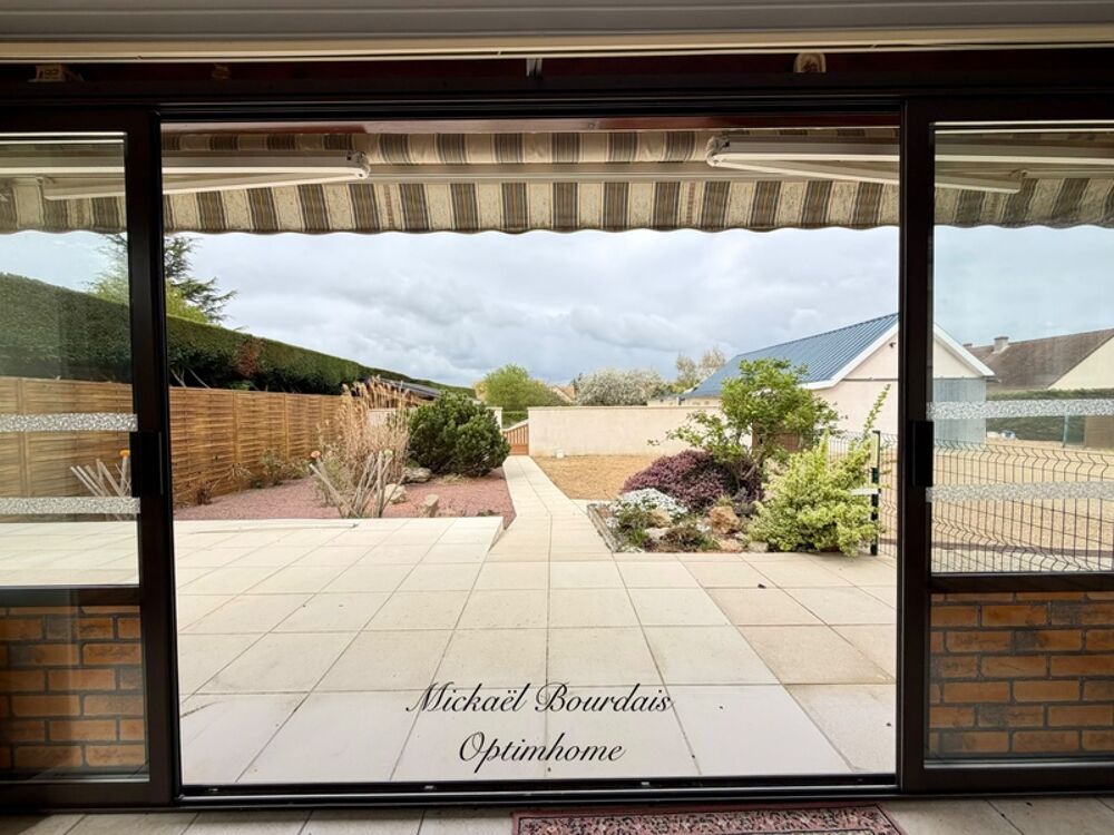 Maison 8 pièces 231 m² · à Le Lude · 231 m² · 275 000 €