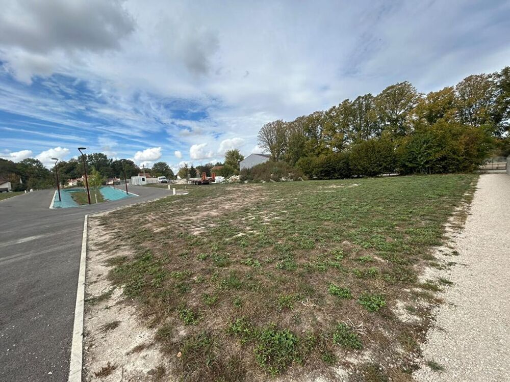 Vente Terrain Terrain 823 m² 
