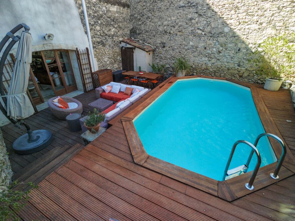 Vente Maison Magnifique Maison de Caractère, Proximité centre ville, calme, sans vis à vis, piscine, garage, annexe sur 462m2 de terrain Mallemort