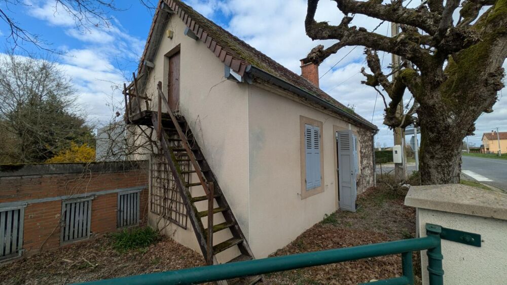 Vente Maison Charmante maison à rénover sur une parcelle de 1800 m² Montoldre