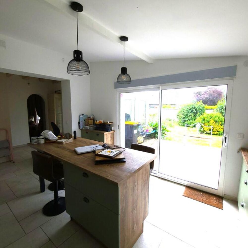 Vente Maison Maison St Germain Sur Avre (27320), 5 pi�ce(s) 121 m2, v�randa, carport, abris de jardin, terrain d'environ 1699 m�. Prix HAI 22 Saint germain sur avre