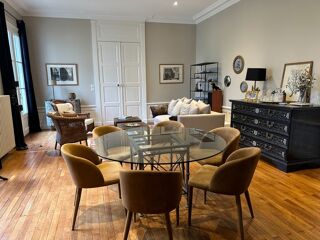  H�tel Particulier � vendre 9 pi�ces 310 m�