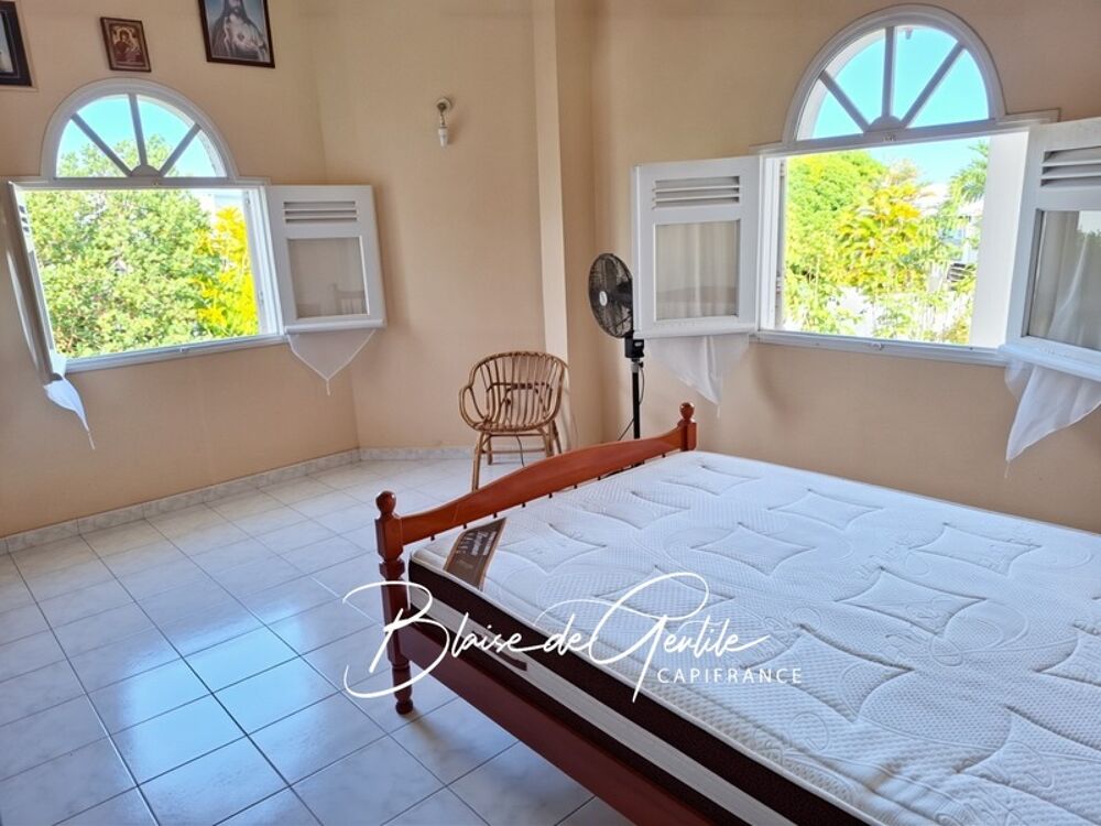 � vendre  Maison Baie-Mahault (97122)