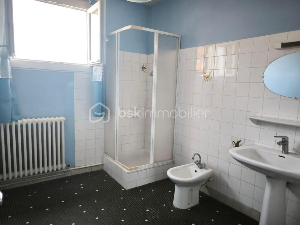 Vente Maison NOUVEAU PRIX – UNE MAISON DE 116 m² À SEULEMENT 107 000 € Chateau renault