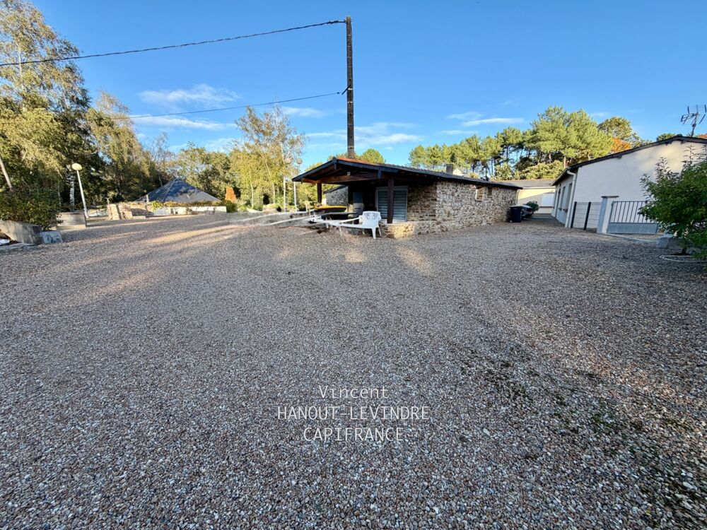 à vendre  Maison Villevêque (49140)
