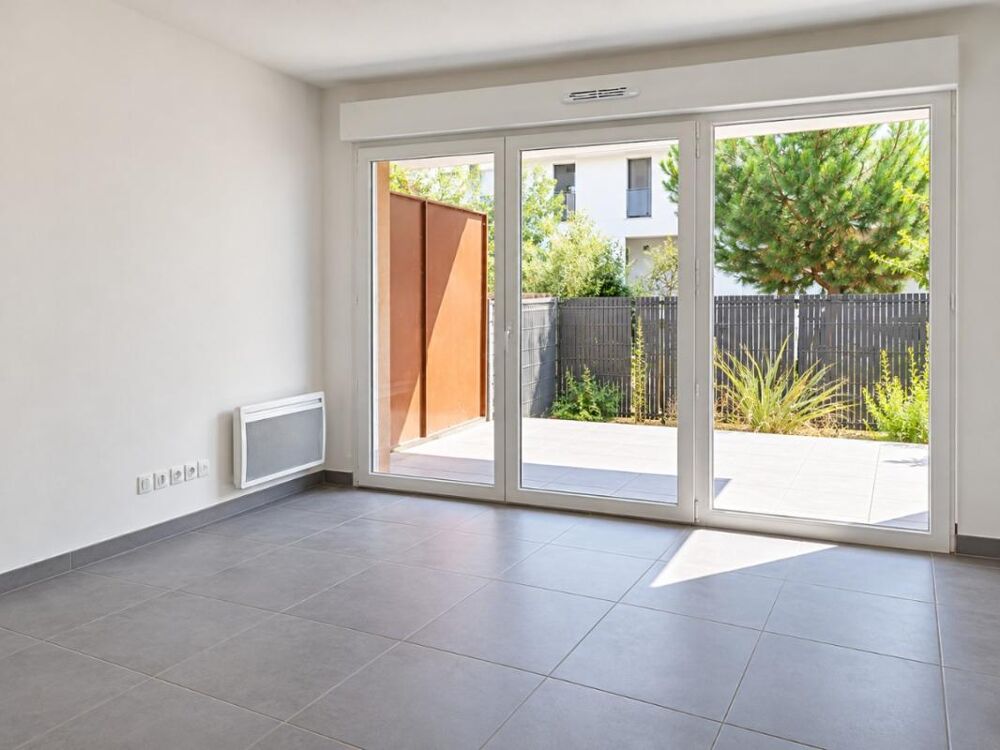 Location Appartement T2 avec terrasse et jardin à Juvignac Juvignac
