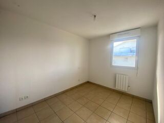 Location Appartement A LOUER T3 55 m² avec balcon et 2 parkings – Résidence calme – Saint-Caprais-de-Bordeaux Saint caprais de bordeaux