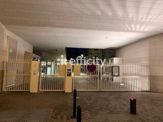  Parking / Garage � vendre 12 m�