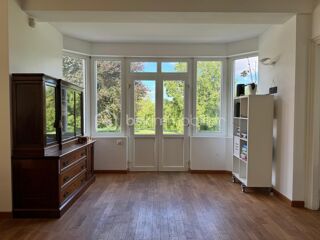  Propri�t�/ch�teau � vendre 15 + pi�ces 990 m�