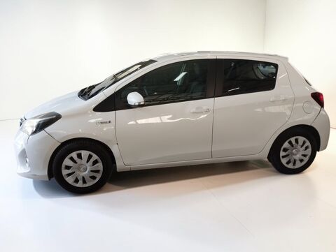 Yaris HYBRIDE 100H DYNAMIC BA 5P 2015 occasion 06640 Saint-Jeannet