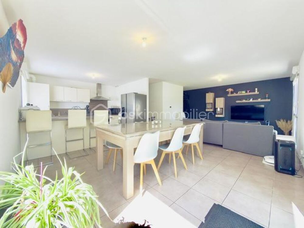 Comme une maison ! Superbe duplex avec jardin, terrasse, garage double et parking à Pfastatt