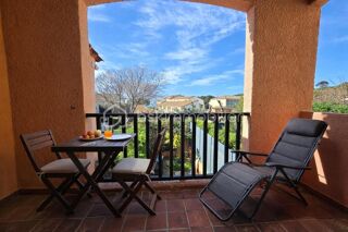  Appartement � vendre 1 pi�ce 27 m� Sausset les pins